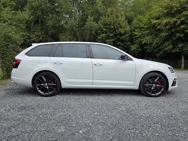 Skoda Octavia 2.0 TSI DSG RS