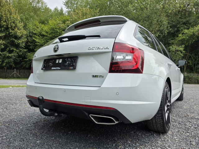 Skoda Octavia 2.0 TSI DSG RS