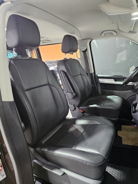 Volkswagen T6 Caravelle 4MOTION Highline Lichte vracht