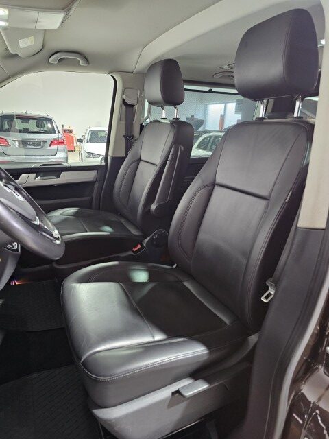 Volkswagen T6 Caravelle 4MOTION Highline Lichte vracht