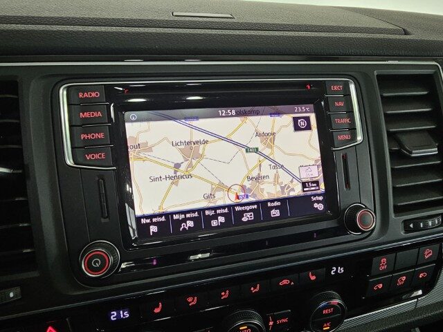 Volkswagen T6 Caravelle 4MOTION Highline Lichte vracht