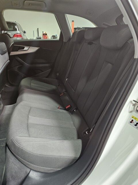 Audi A4 Avant 2.0 TFSI S Line