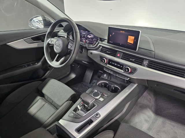 Audi A4 Avant 2.0 TFSI S Line