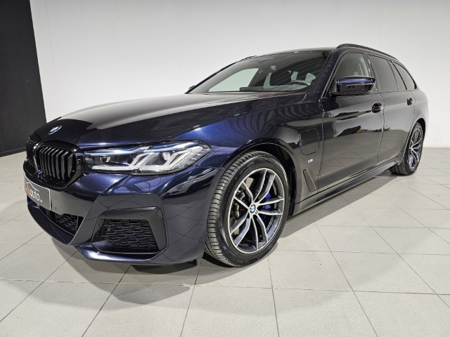 BMW 530e xDrive Touring M PACK