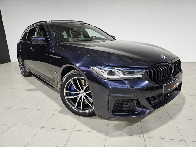 BMW 530e xDrive Touring M PACK
