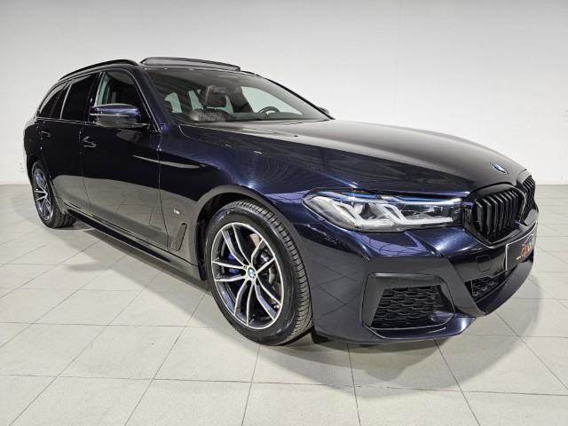 BMW 530e xDrive Touring M PACK