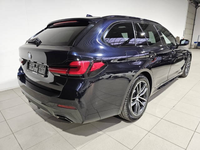BMW 530e xDrive Touring M PACK
