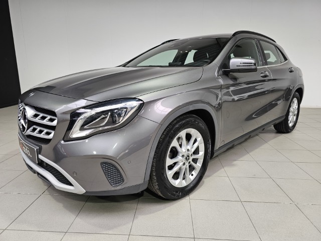 Mercedes GLA180 7G DCT Urban Pack