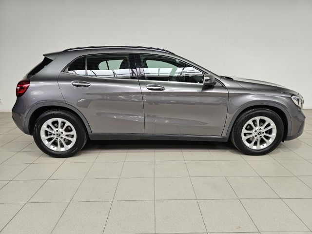 Mercedes GLA180 7G DCT Urban Pack