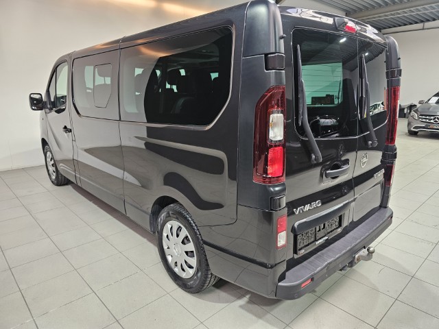 Opel Vivaro 1.6d 9 zitplaatsen