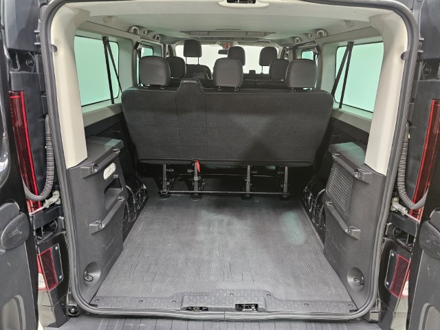Opel Vivaro 1.6d 9 zitplaatsen