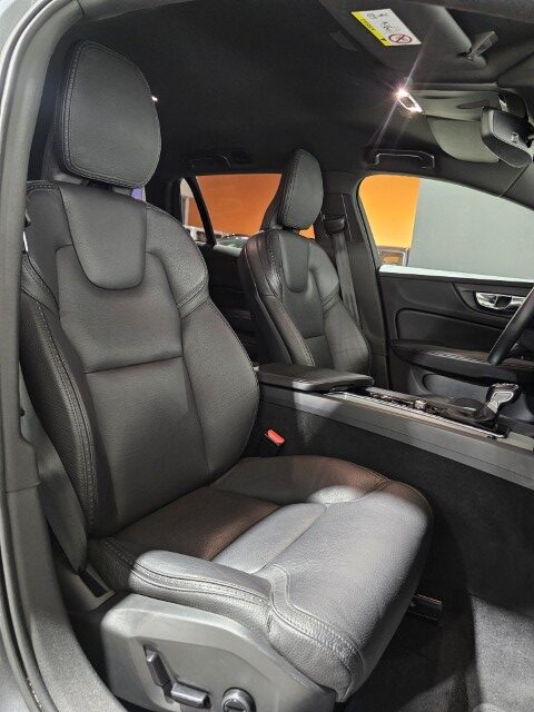 VolvoV60 Cross Country 2.0 D4 Geartronic AWD