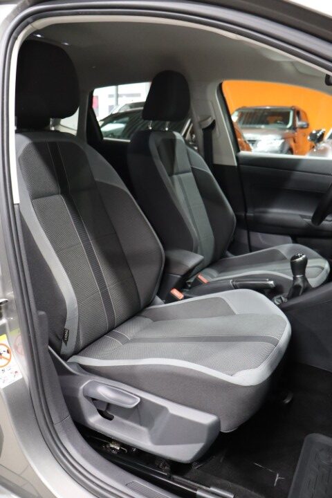 Volkswagen Polo 1.0 TSI Apple CarPlay/Android Auto