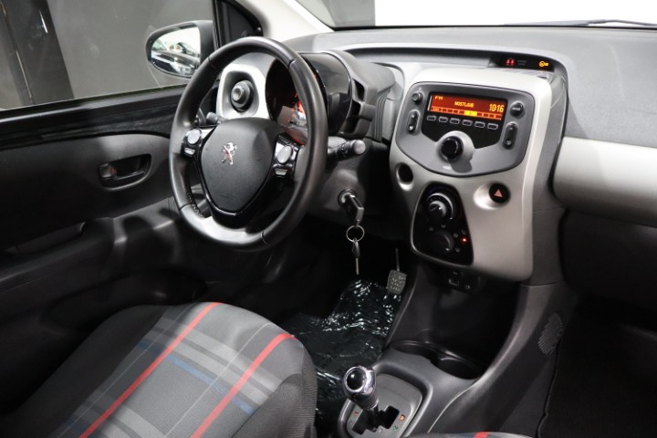Peugeot 108i AUTOMAAT