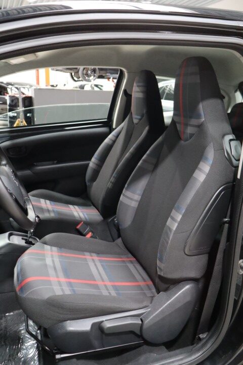 Peugeot 108i AUTOMAAT