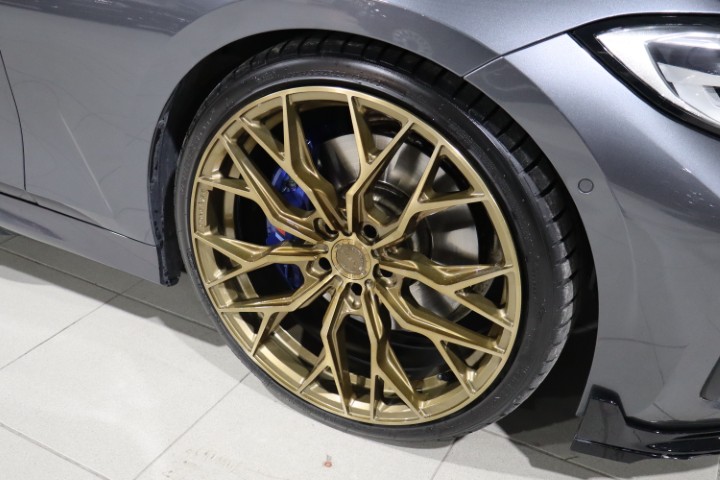 BMW 330e Touring M-Sport