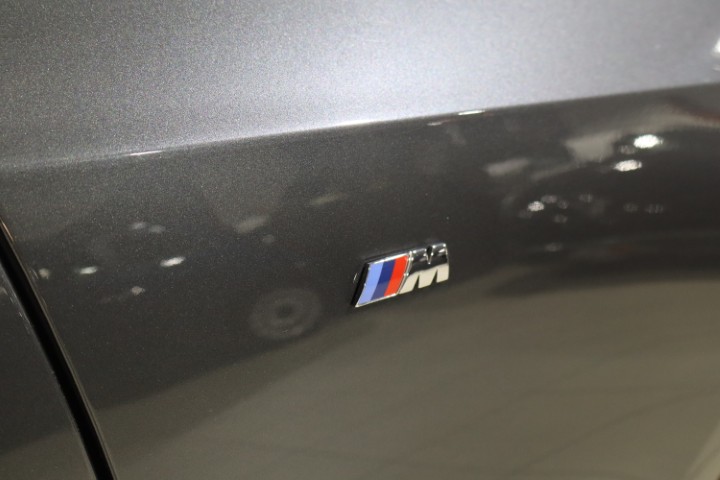 BMW 330e Touring M-Sport