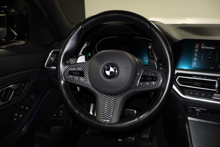 BMW 330e Touring M-Sport