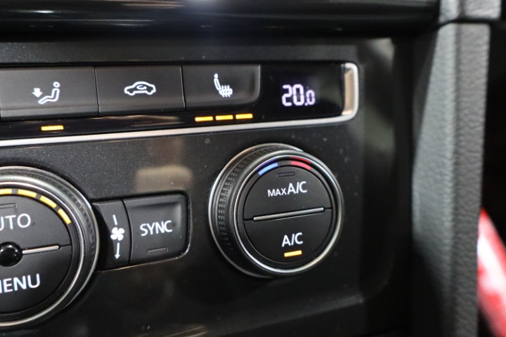 Volkswagen Golf 1.0 TSI Apple Carplay/AndroidAuto