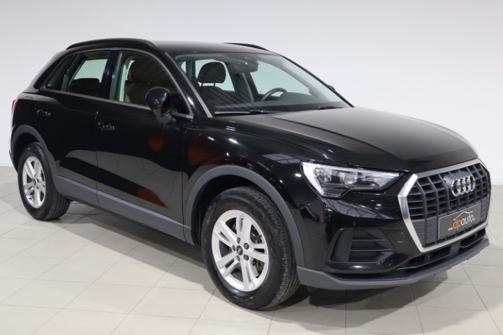 Audi Q3 45 TFSIe S Tronic