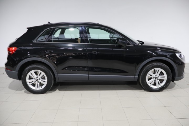 Audi Q3 45 TFSIe S Tronic
