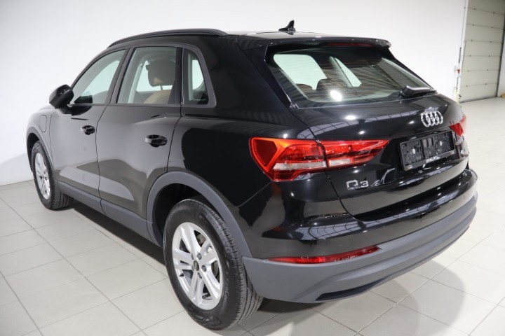 Audi Q3 45 TFSIe S Tronic