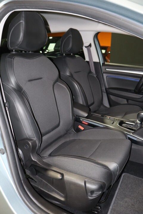 Renault Megane E Tech Plugin Hybrid