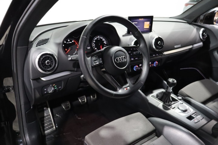 Audi A3 TFSI Limousine S Line