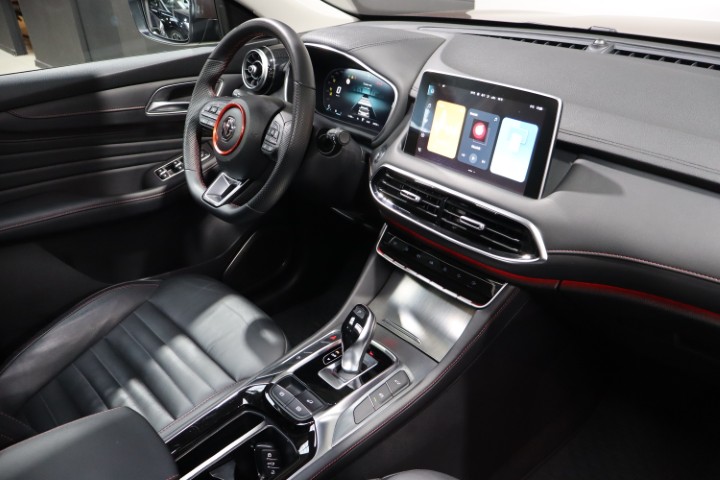 MG HS 1.5T-GDI Luxury