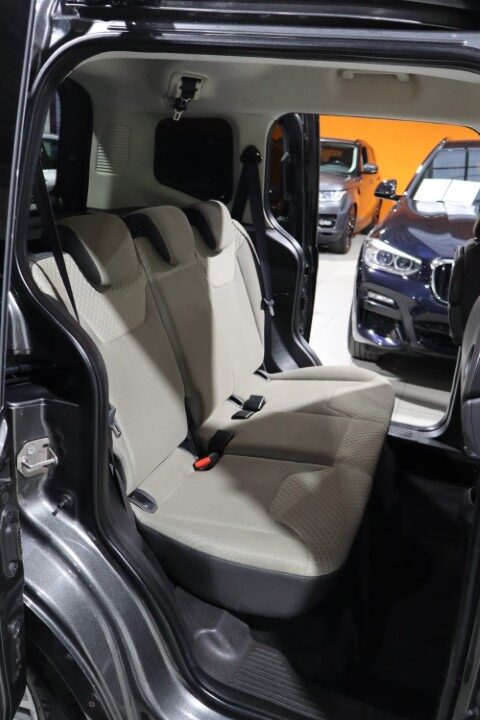 Ford Tourneo Courier 1.5 TDCi