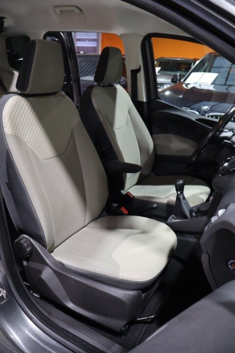 Ford Tourneo Courier 1.5 TDCi