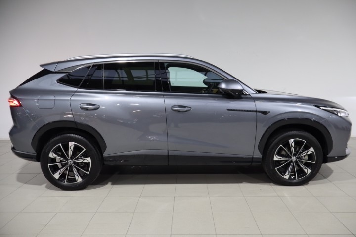 MG HS 1.5T-GDI Luxury