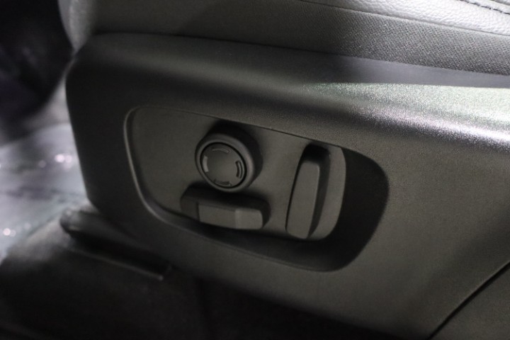 Land Rover DIscovery Sport P270e S