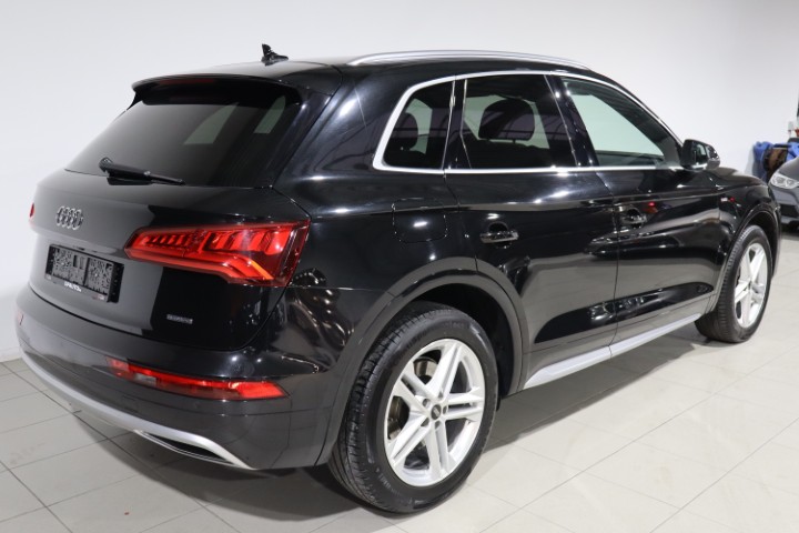 Audi Q5 2.0 TDi S Tronic S Line