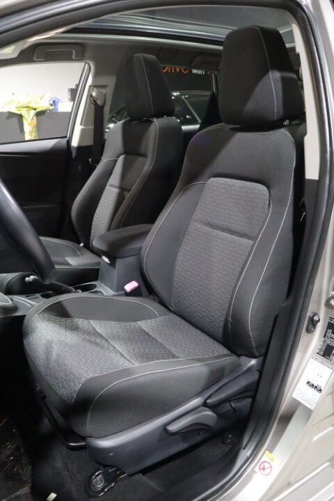 Toyota Auris 1.8 VVT-i Hybrid Automatiek