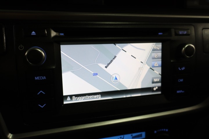 Toyota Auris 1.8 VVT-i Hybrid Automatiek