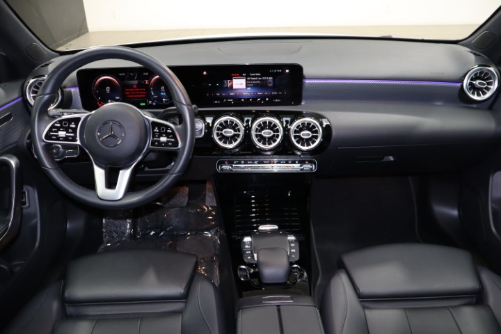 Mercedes A250e 8G-DCT