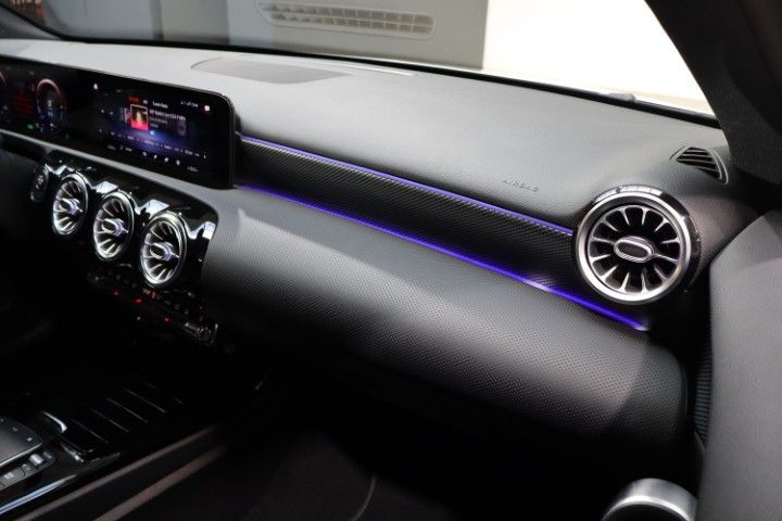 Mercedes A250e 8G-DCT