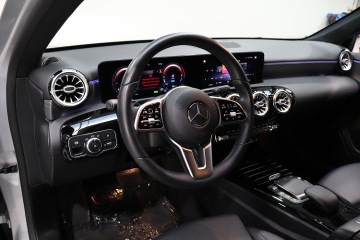 Mercedes A250e 8G-DCT