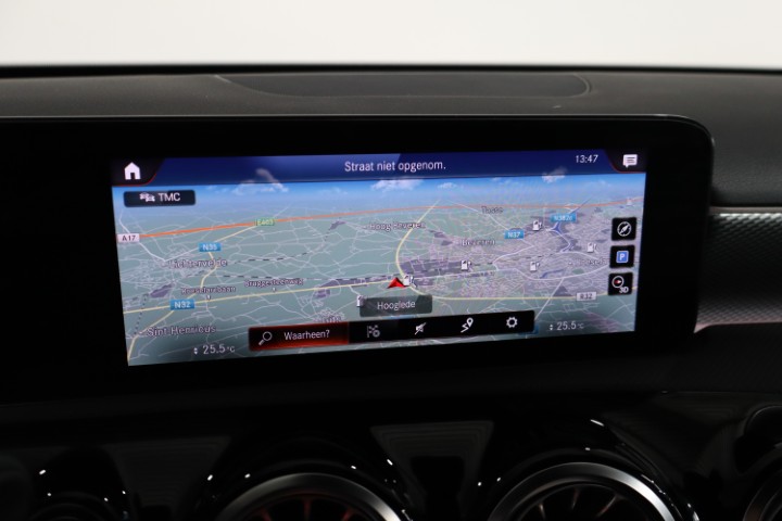 Mercedes A250e 8G-DCT