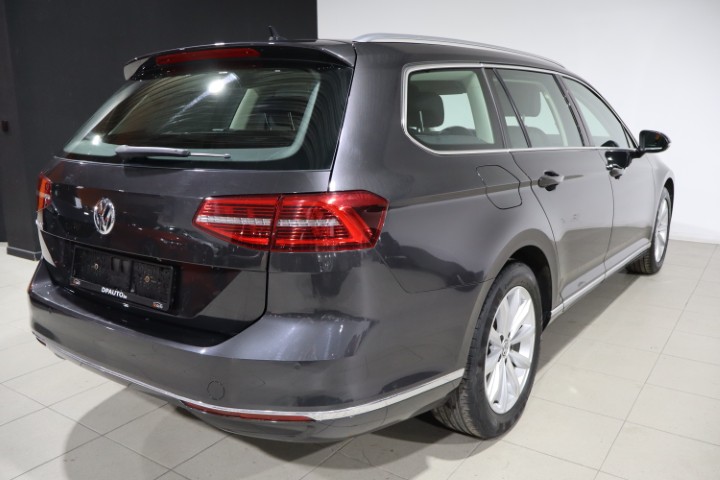 Volkswagen Passat 1.5 TSI Variant