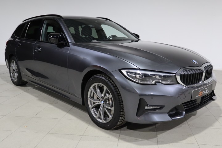 BMW 330e