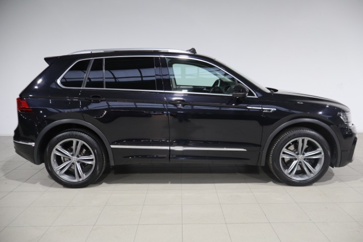 Volkswagen Tiguan 2.0 TSI DSG 4Motion R LINE