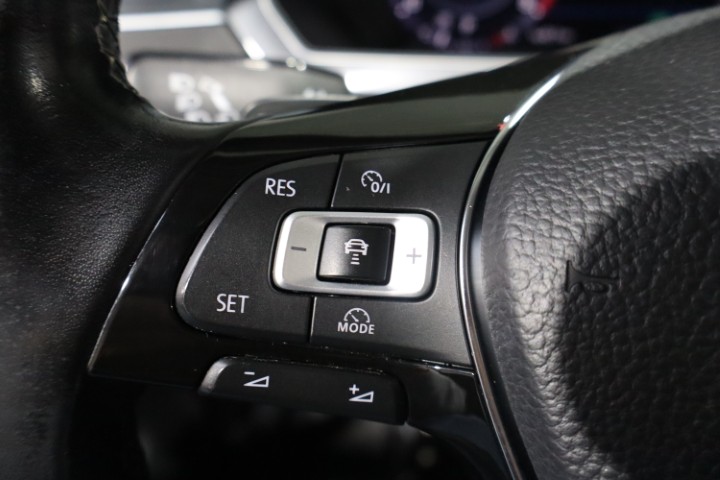 Volkswagen Tiguan 2.0 TSI DSG 4Motion R LINE