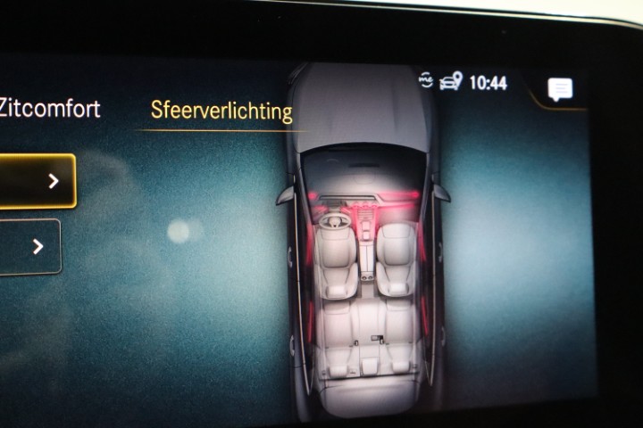 Mercedes GLA250e DCT AMG Line