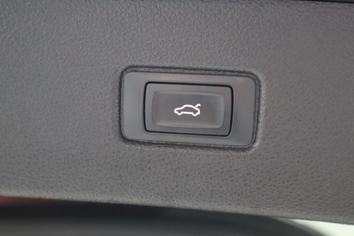 Audi Q7 e tron 3.0 TDi V6 S Line