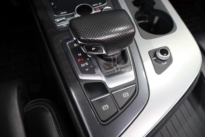 Audi Q7 e tron 3.0 TDi V6 S Line