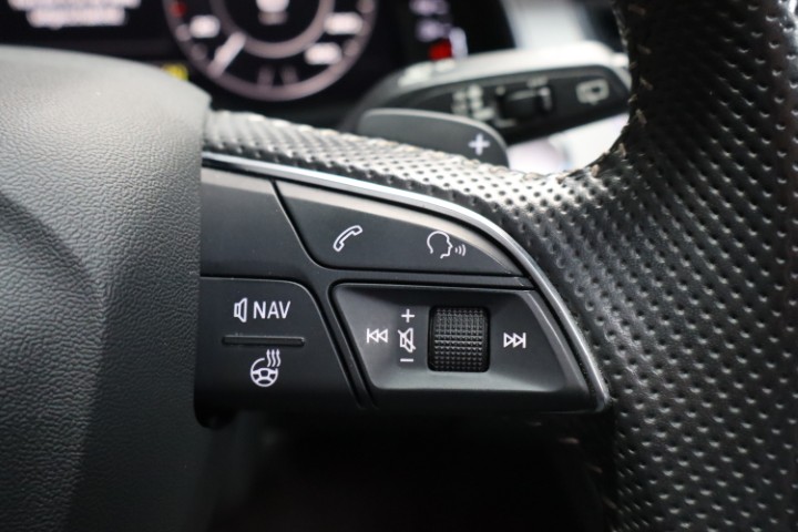 Audi Q7 e tron 3.0 TDi V6 S Line