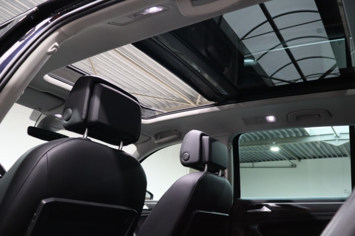 Volkswagen Tiguan 1.5 TSI DSG R LINE