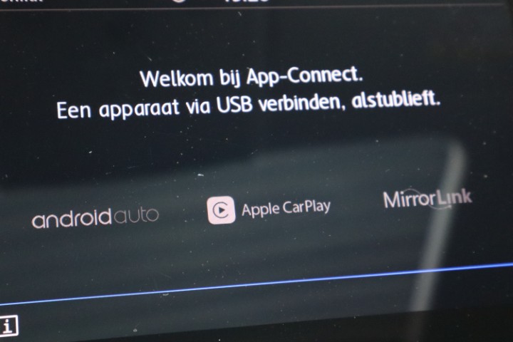 Volkswagen Tiguan 1.5 TSI DSG R LINE